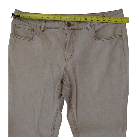 Coldwater Creek Beige Straight Leg Jeans - Picture 2 of 6